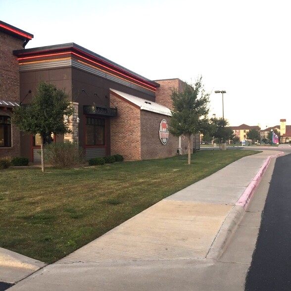 5050 S Coulter St, Amarillo, TX à louer - Photo de l’immeuble – Image 3 sur 16
