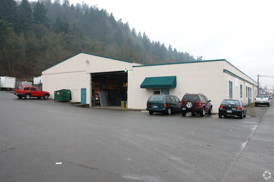 3717 NW St Helens Rd, Portland, OR à vendre - Photo de l’immeuble – Image 1 sur 3