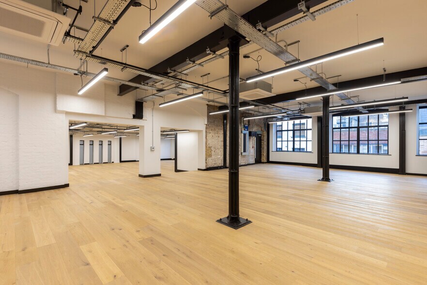 7-10 Charlotte Mews, Londres à louer - Photo intérieure – Image 3 sur 7