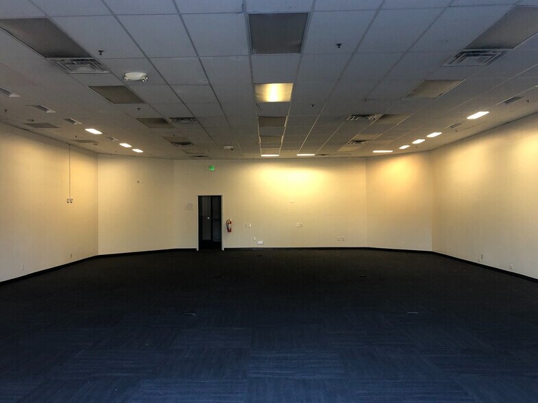50225 Harrison St, Coachella, CA à louer - Photo de l’immeuble – Image 3 sur 6