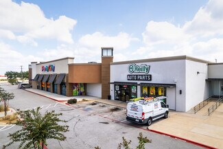 Plus de détails pour 2510-2540 N Josey Ln, Carrollton, TX - Local commercial à louer