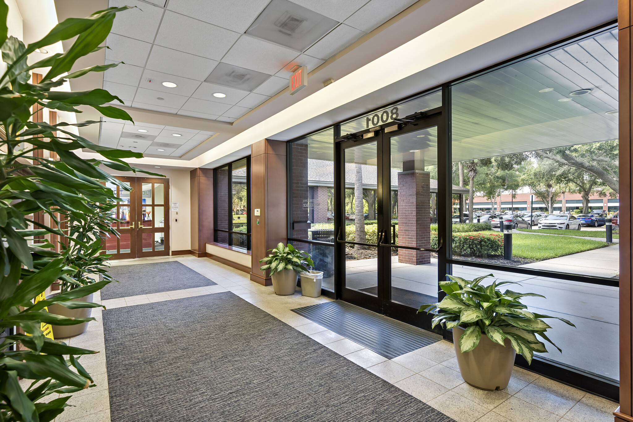 4502 Woodland Corporate Blvd, Tampa, FL à louer Photo de l’immeuble– Image 1 sur 5