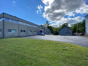 173 Grove St, Worcester, MA à louer Photo intérieure– Image 1 sur 28