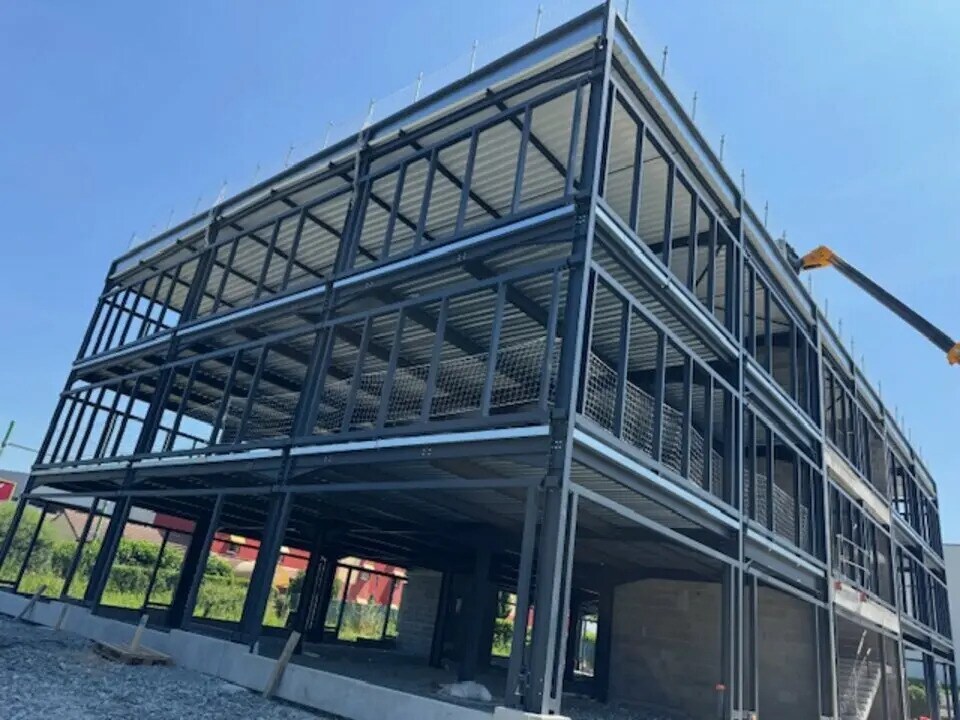 Bureau dans Villefranche-sur-Saône à louer Photo de la construction– Image 1 sur 4