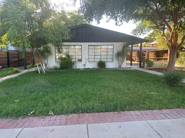7150 N 58th Ave, Glendale, AZ à vendre - Photo de l’immeuble – Image 2 sur 3