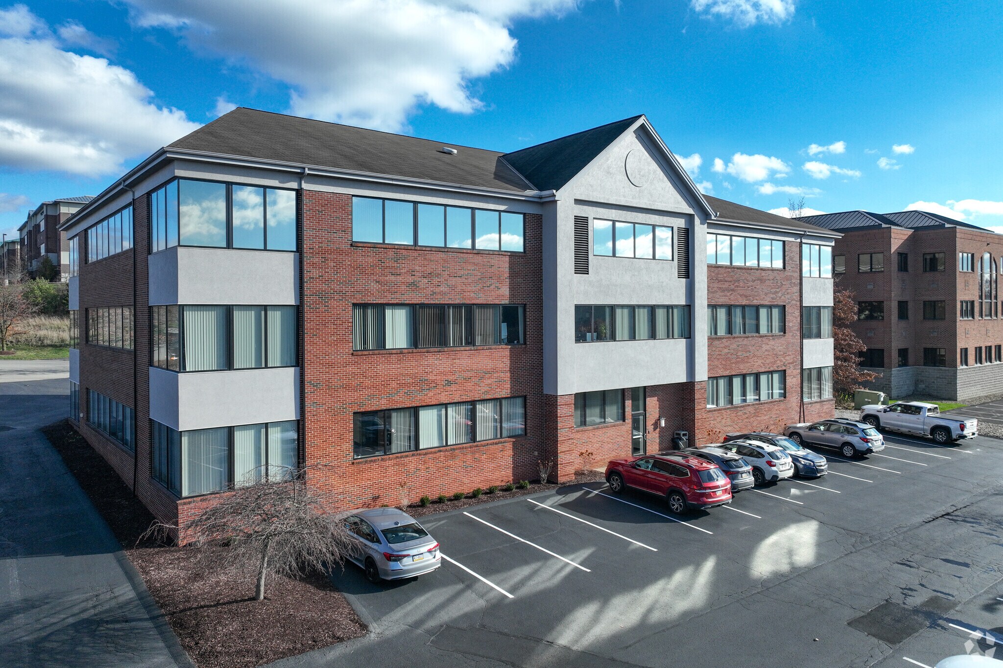6400 Brooktree Ct, Wexford, PA à louer Photo de l’immeuble– Image 1 sur 17