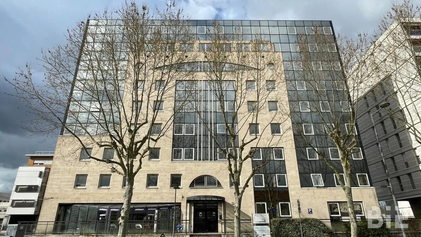 Bureau dans Bordeaux à louer Photo de l’immeuble– Image 1 sur 6