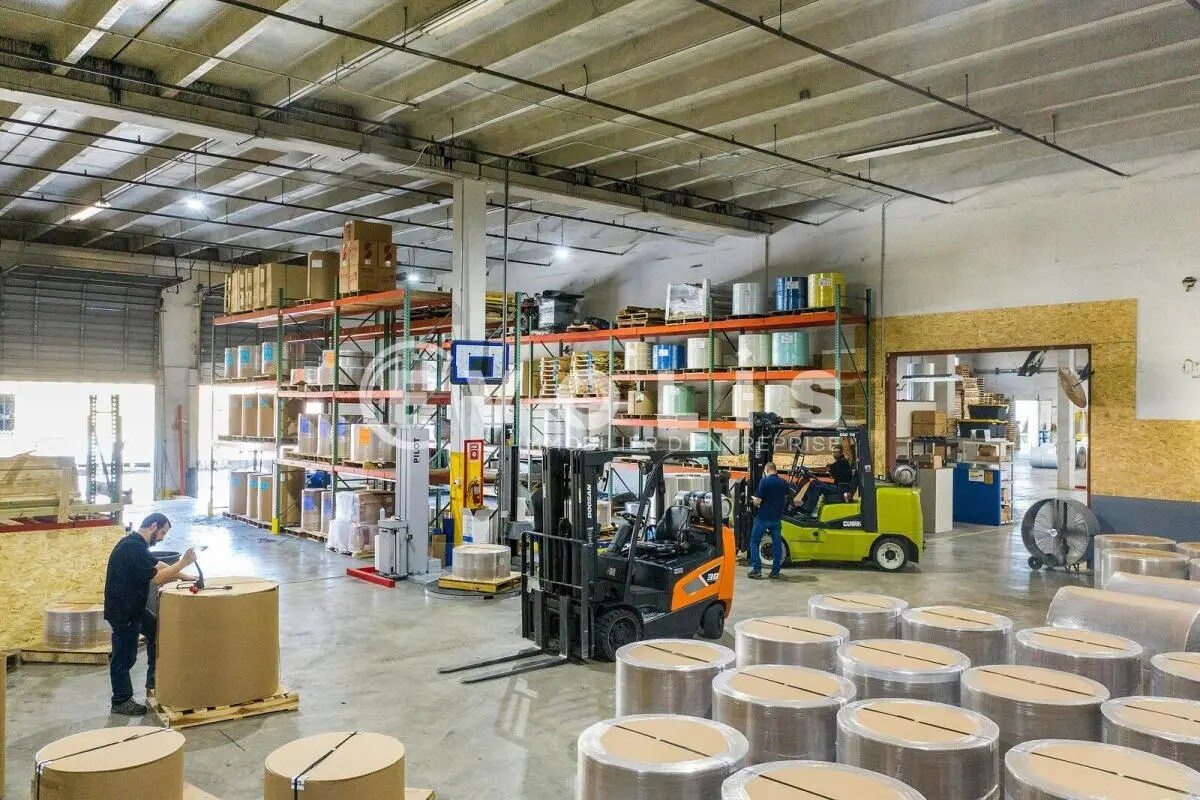 21 Avenue Du Périgord, Pompignac à louer Photo de l’immeuble– Image 1 sur 5