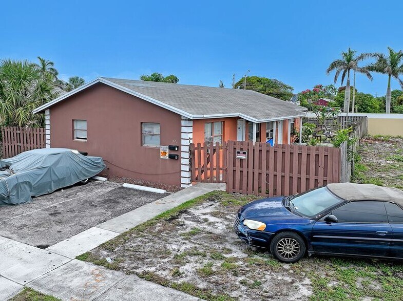 620 W 7th St, Riviera Beach, FL à vendre - Photo principale – Image 1 sur 1