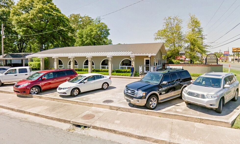 3024 S Olive St, Pine Bluff, AR à louer - Photo de l’immeuble – Image 3 sur 5