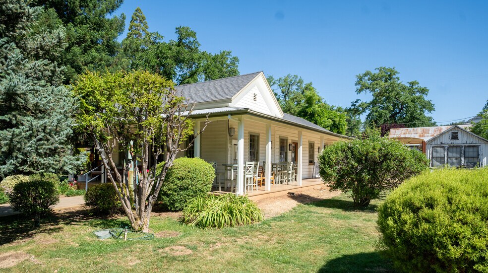 350 Main St, Murphys, CA à vendre - Photo de l’immeuble – Image 2 sur 11