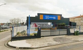 Plus de détails pour Local commercial à louer