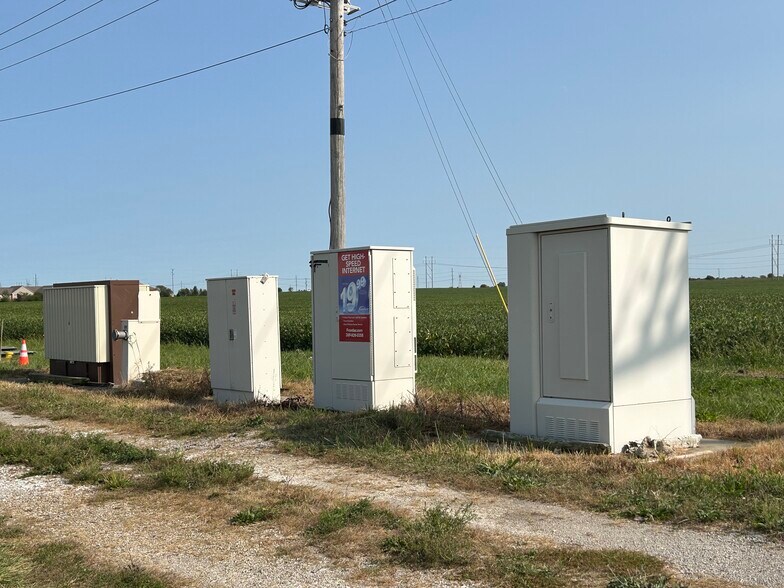 3311 Ireland Grove rd, Bloomington, IL à vendre - Photo de l’immeuble – Image 3 sur 10