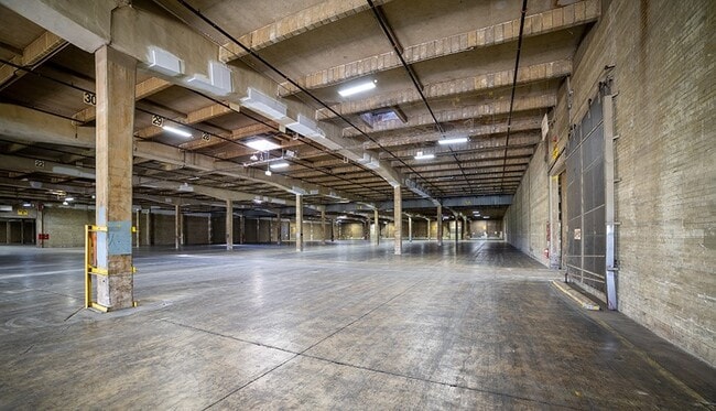Plus de détails pour 18 Allison Dr, Shelby, OH - Industriel/Logistique à louer