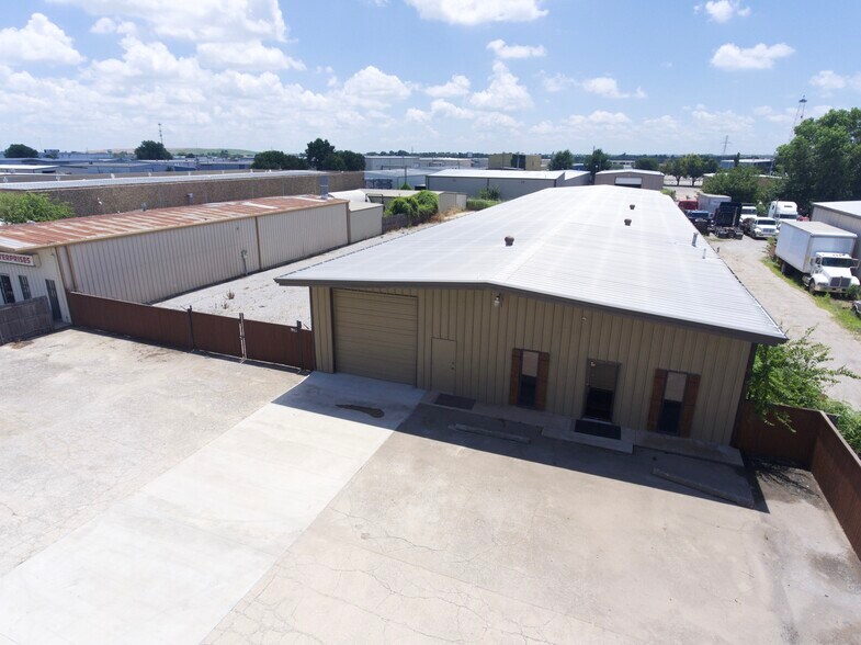 8516 W Reno Ave, Oklahoma City, OK à vendre - Photo de l’immeuble – Image 3 sur 16