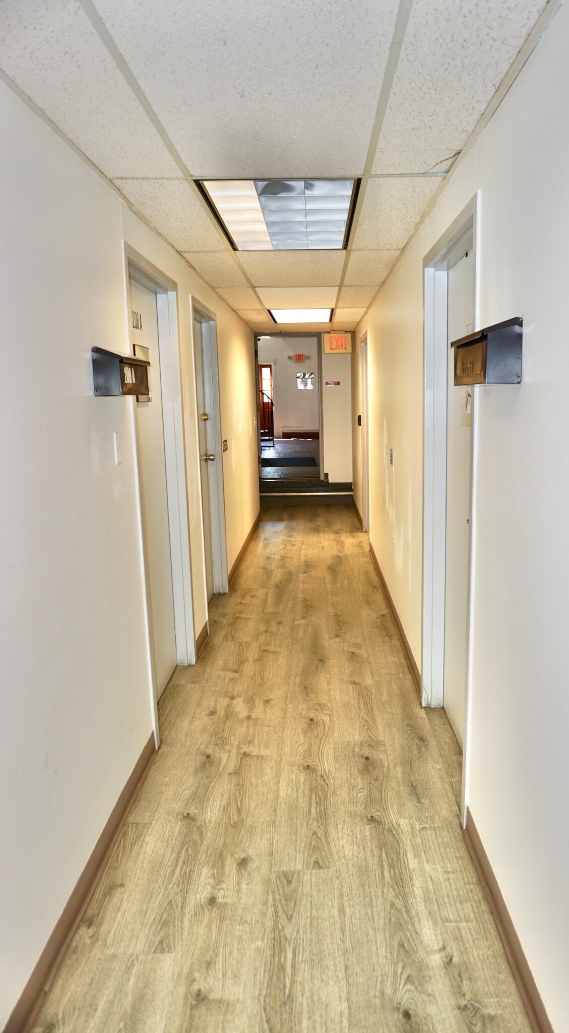 105 S Roselle Rd, Schaumburg, IL à louer Photo intérieure– Image 1 sur 13