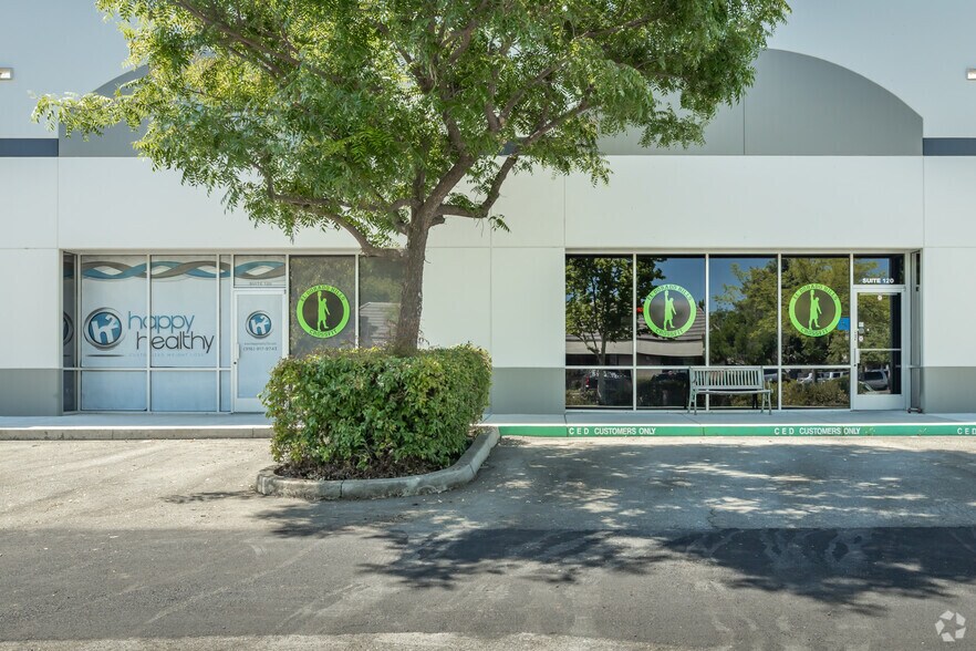 4970 Robert J Mathews Pky, El Dorado Hills, CA à louer - Photo de l’immeuble – Image 3 sur 14