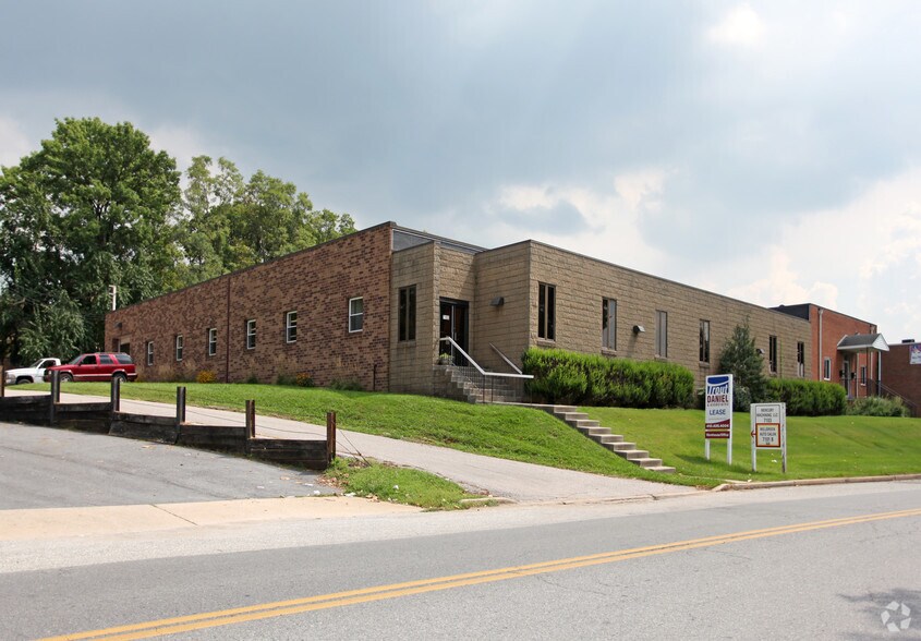 7106 Milford Industrial Rd, Pikesville, MD à louer - Photo principale – Image 2 sur 5