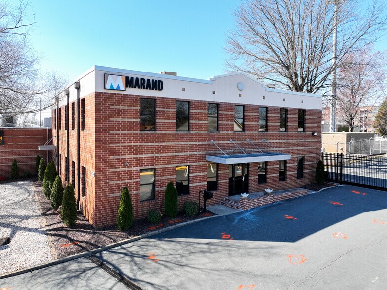 4534 Old Pineville Rd, Charlotte, NC à louer - Photo de l’immeuble – Image 1 sur 8