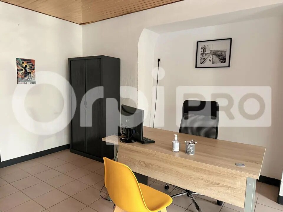 Local d'activités dans Montluçon à vendre Photo intérieure– Image 1 sur 8