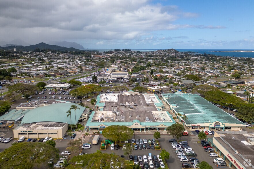 45-480 Kaneohe Bay Dr, Kaneohe, HI à louer - Aérien – Image 2 sur 6