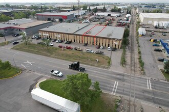 3815 61 Av SE, Calgary, AB à louer Photo de l’immeuble– Image 2 sur 7