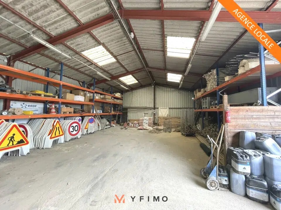 Local d'activités dans Les Mureaux à vendre Photo intérieure– Image 1 sur 9
