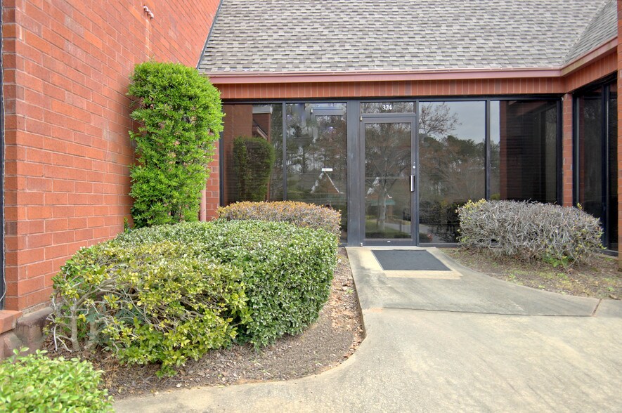 324 Stevens Entry, Peachtree City, GA à louer - Photo de l’immeuble – Image 2 sur 10