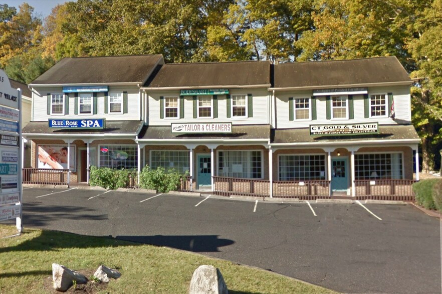 115 Main St, Monroe, CT à louer - Photo de l’immeuble – Image 2 sur 6