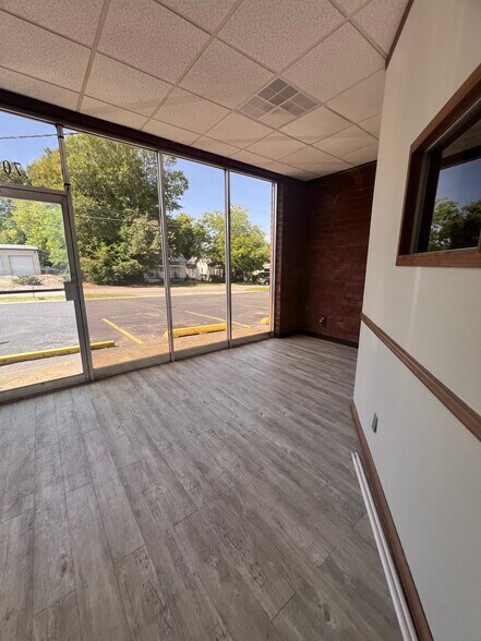 708 N William St, Goldsboro, NC à louer - Photo de l’immeuble – Image 2 sur 11
