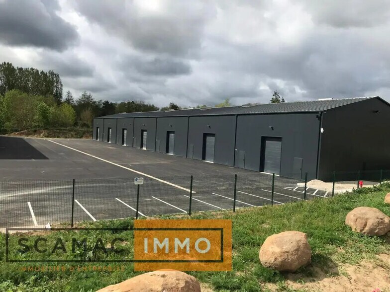 Industriel/Logistique dans Bruyères-le-Châtel à louer - Photo de l’immeuble – Image 1 sur 6