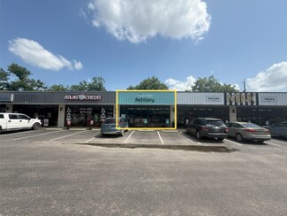 Plus de détails pour 331 W Hopkins St, San Marcos, TX - Local commercial à louer