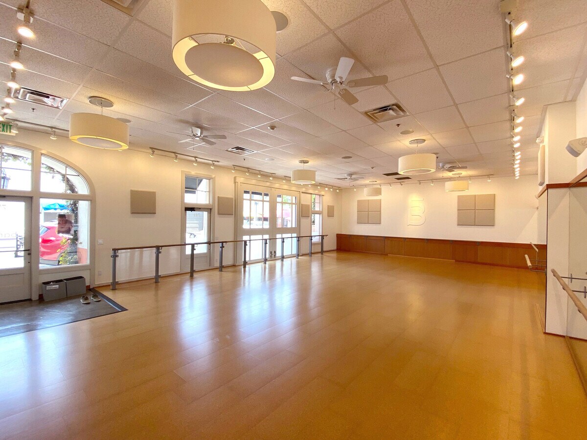 791 Chapala St, Santa Barbara, CA 93101 - Lot 741 -  - Photo intérieure - Image 1 of 8
