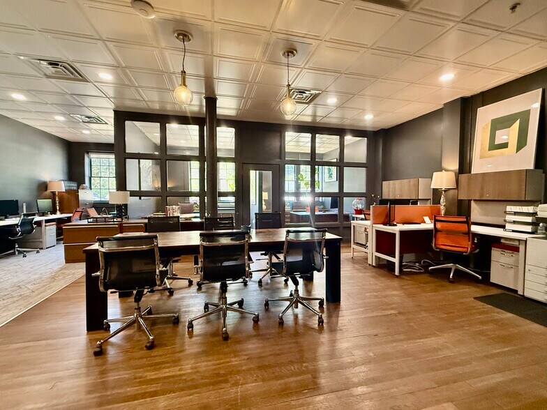 675 Seminole Ave NE, Atlanta, GA à vendre - Photo intérieure – Image 2 sur 29