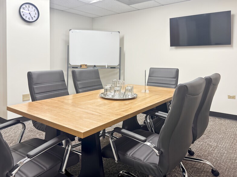 3900 S Wadsworth Blvd, Lakewood, CO à louer - Photo intérieure – Image 3 sur 32