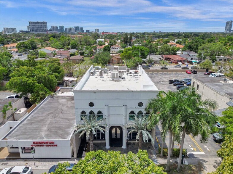 3138 SW 22nd St, Miami, FL à vendre - Photo de l’immeuble – Image 3 sur 13