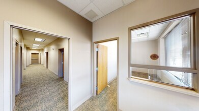 1624-1644 E State Road 44, Shelbyville, IN à louer Numérisation 3D Matterport– Image 1 sur 11