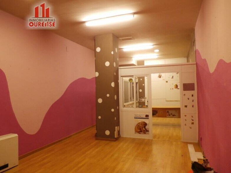 Local commercial dans Ourense, Orense à vendre - Photo de l’immeuble – Image 2 sur 7