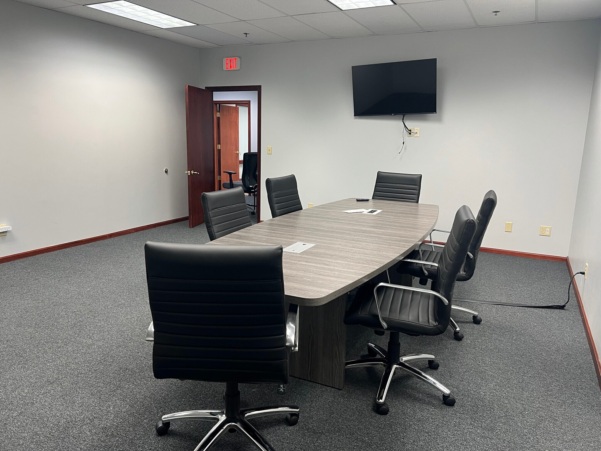 1031 Office Park Rd, West Des Moines, IA à louer Photo intérieure– Image 1 sur 2