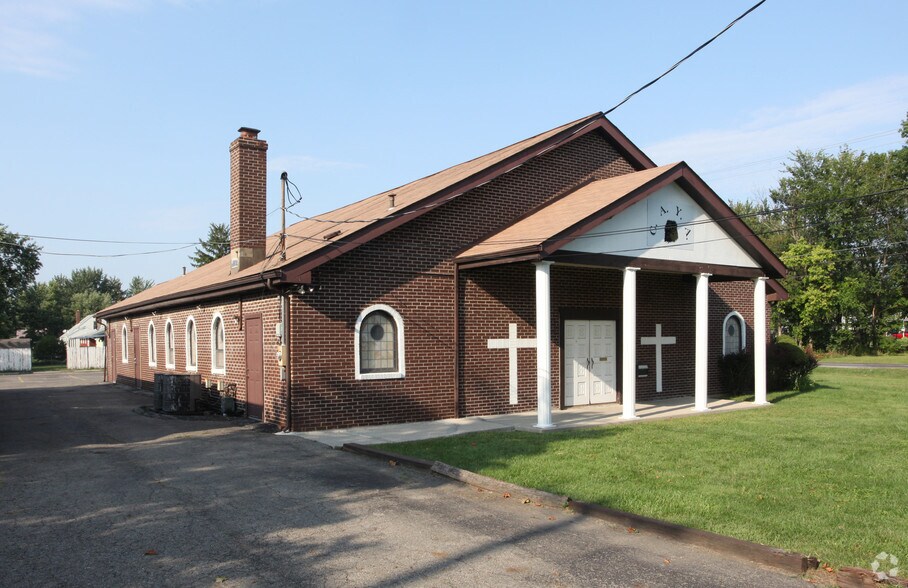 1402 Smith Rd, Columbus, OH à vendre - Photo de l’immeuble – Image 2 sur 19