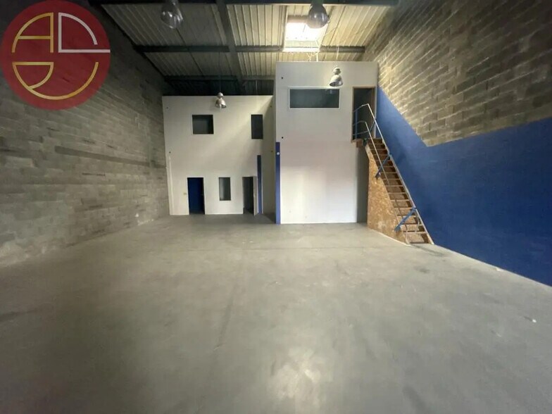 Industriel/Logistique dans Plaisance-du-Touch à louer - Photo de l’immeuble – Image 3 sur 3