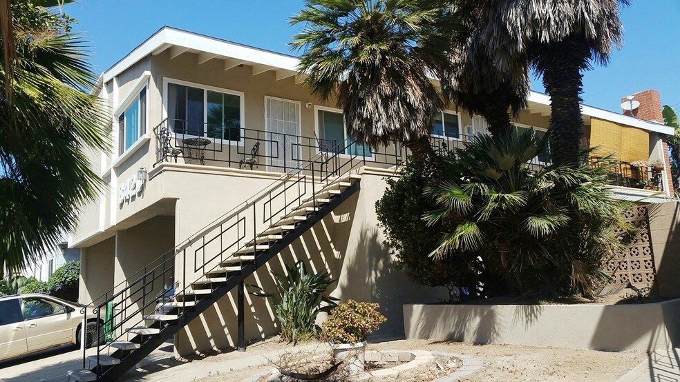 8420 Gulana Ave, Playa del Rey, CA à vendre - Photo de l’immeuble – Image 3 sur 25