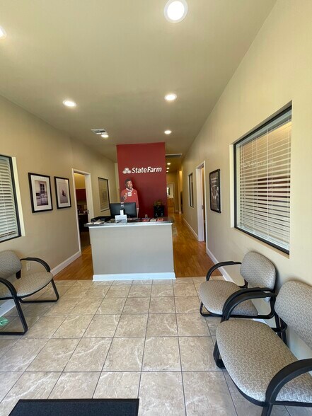 110 Ormond Center Ct, Destrehan, LA à louer - Photo de l’immeuble – Image 3 sur 14
