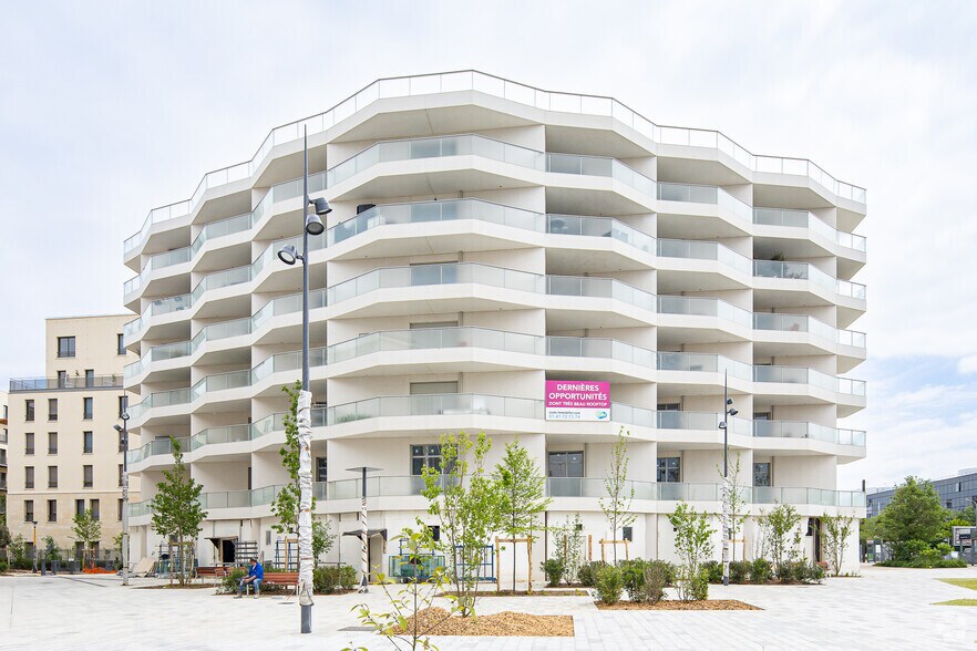 Immeuble residentiel dans Meudon à vendre - Photo principale – Image 1 sur 2