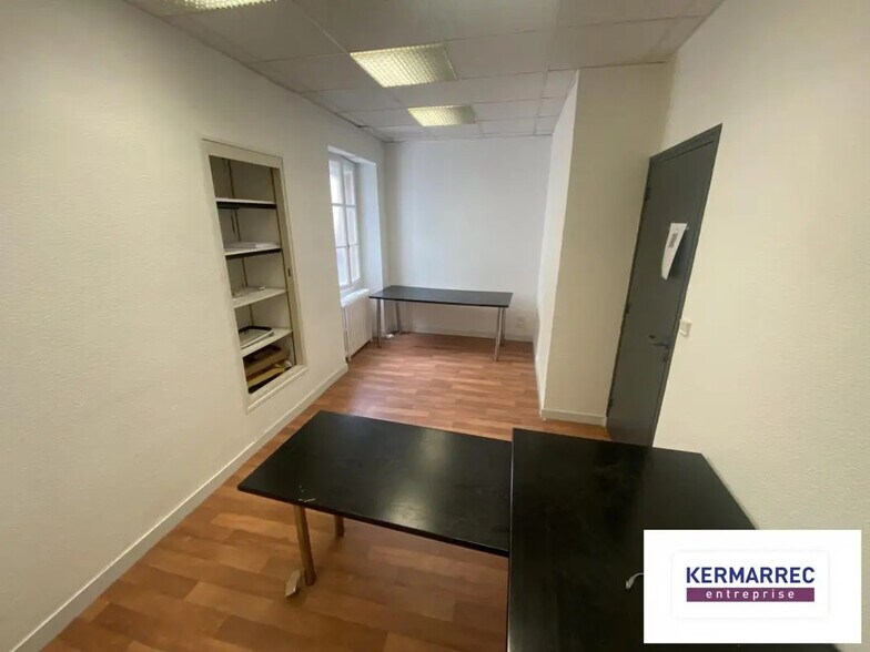 Bureau dans Vannes à louer - Photo de l’immeuble – Image 3 sur 3