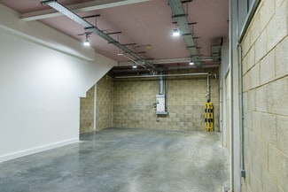 Plus de détails pour Springfield Mills, Pudsey - Local d'activités à louer