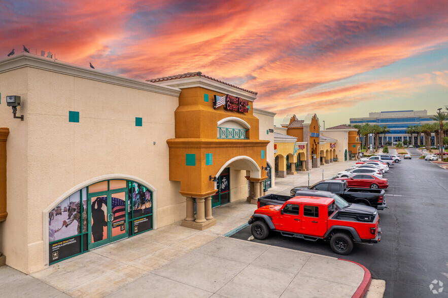 7208-7290 W Lake Mead Blvd, Las Vegas, NV à louer - Photo de l’immeuble – Image 1 sur 9