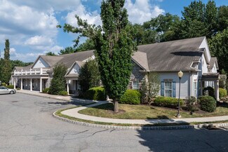 Plus de détails pour 3 Cornerstone Dr, Langhorne, PA - Médical à louer
