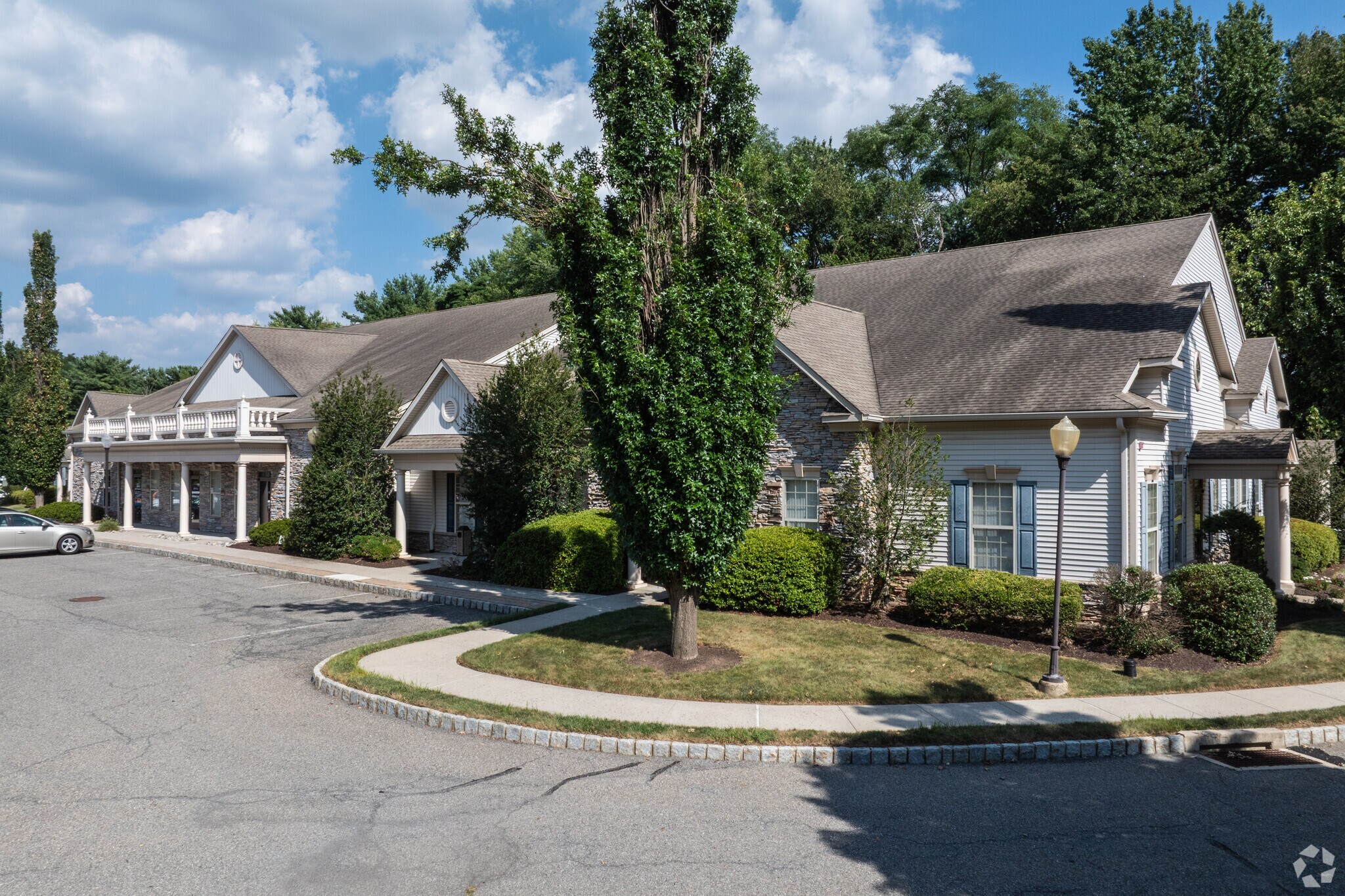 3 Cornerstone Dr, Langhorne, PA à louer Photo principale– Image 1 sur 33