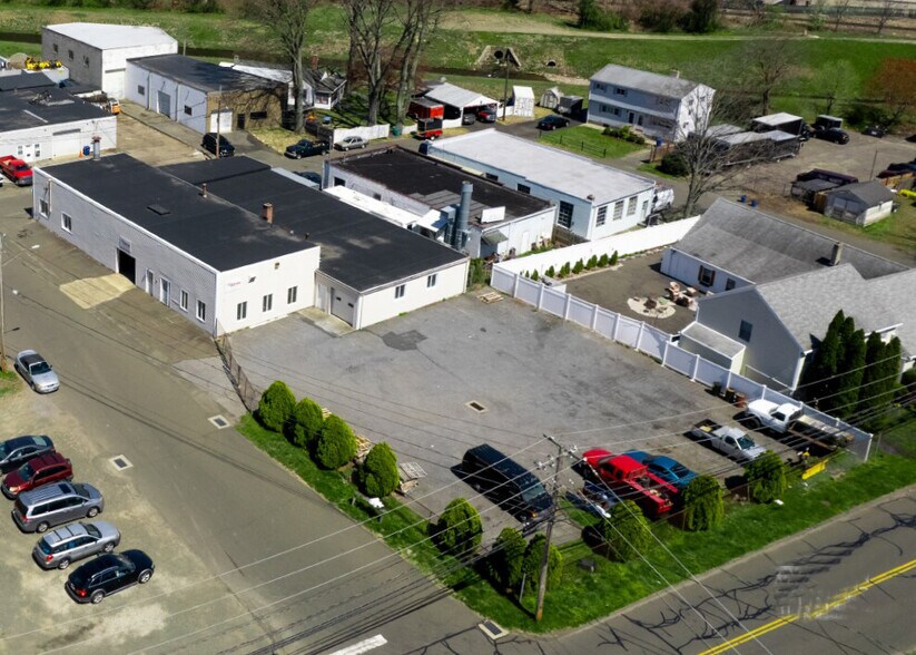 45 Ruby St, Norwalk, CT à louer - Photo de l’immeuble – Image 2 sur 2